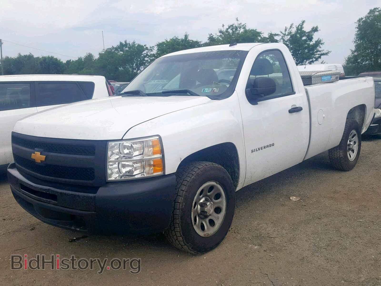 2013 CHEVROLET SILVERADO - VIN: 1GCNCPE09DZ359220 - Photo 2