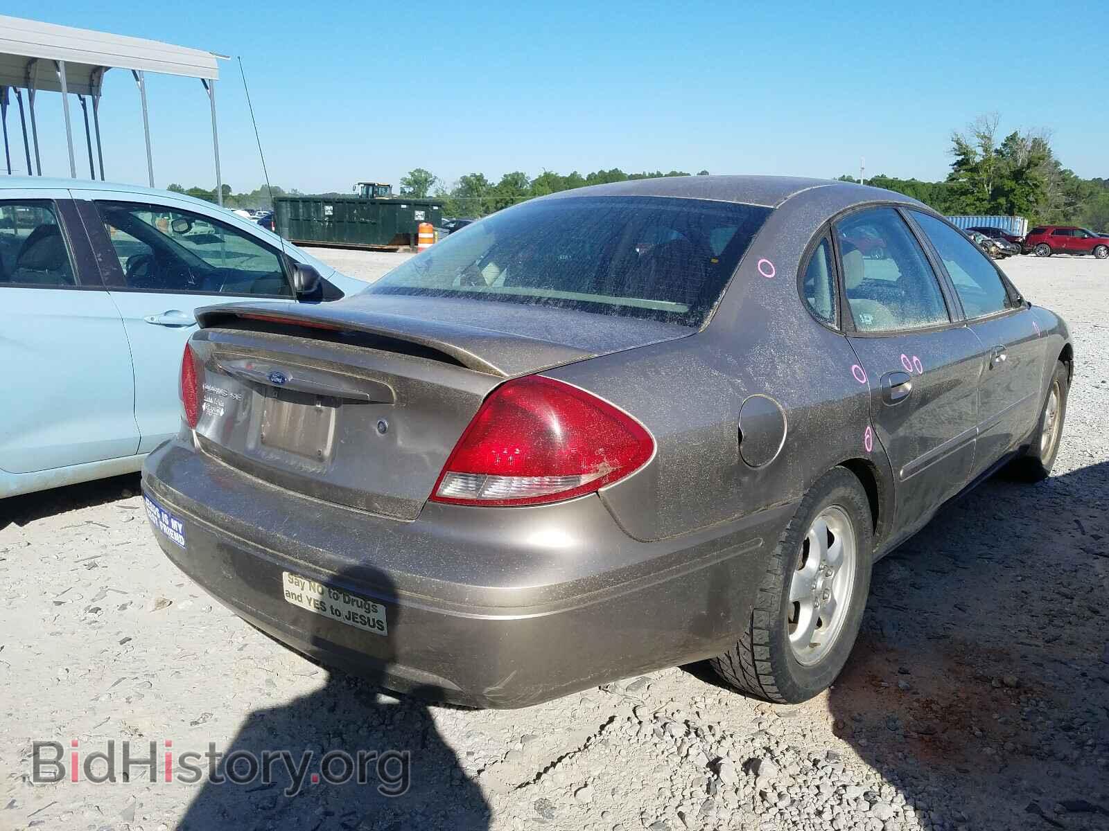 2005 FORD TAURUS - VIN: 1FAFP53UX5A209111 - Фото 4