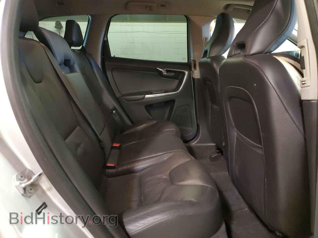 2014 VOLVO XC60 - VIN: YV4902DZ4E2505849 - Фото 10