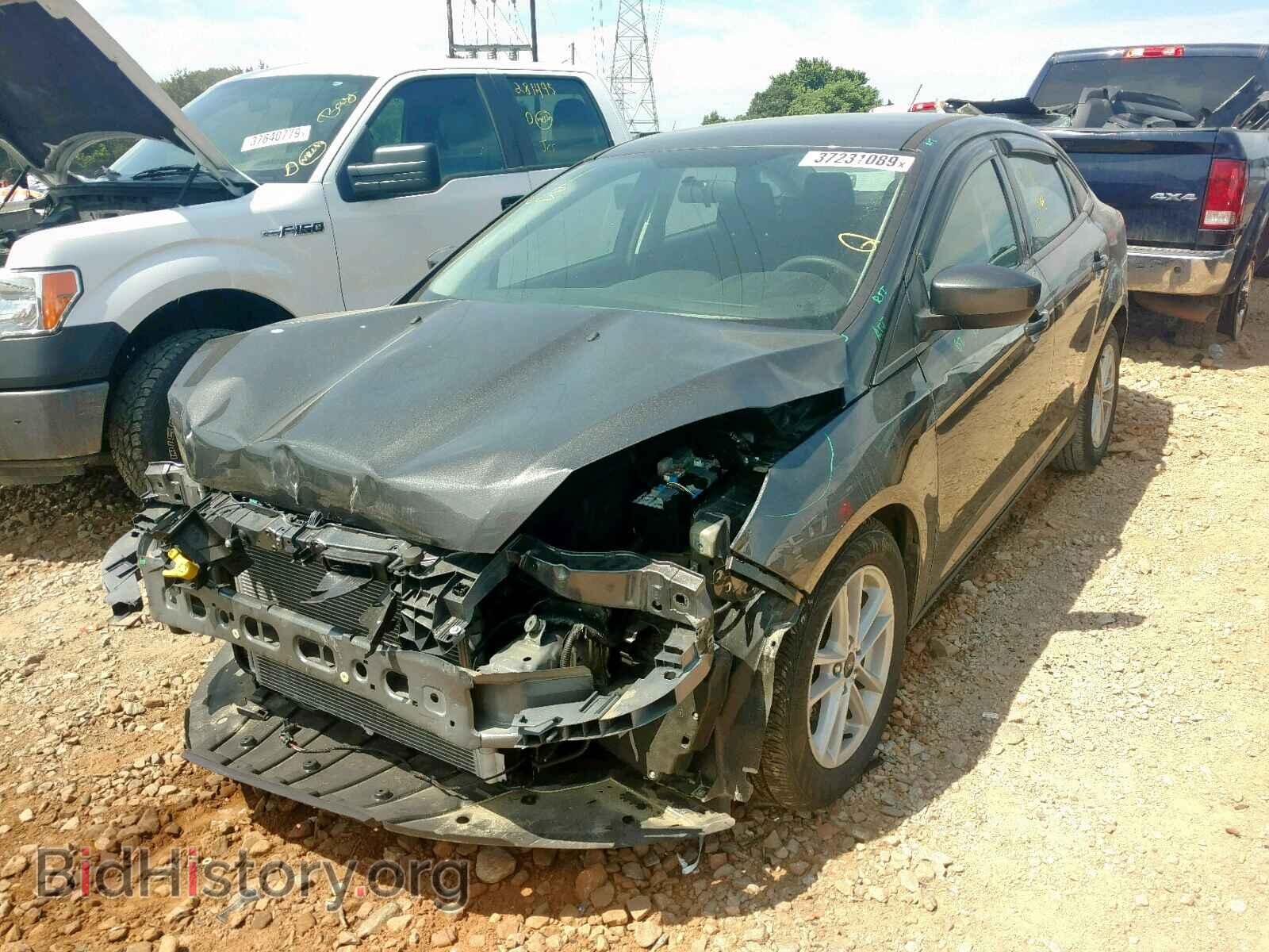 2018 FORD FOCUS SE - VIN: 1FADP3F23JL219922 - Фото 2