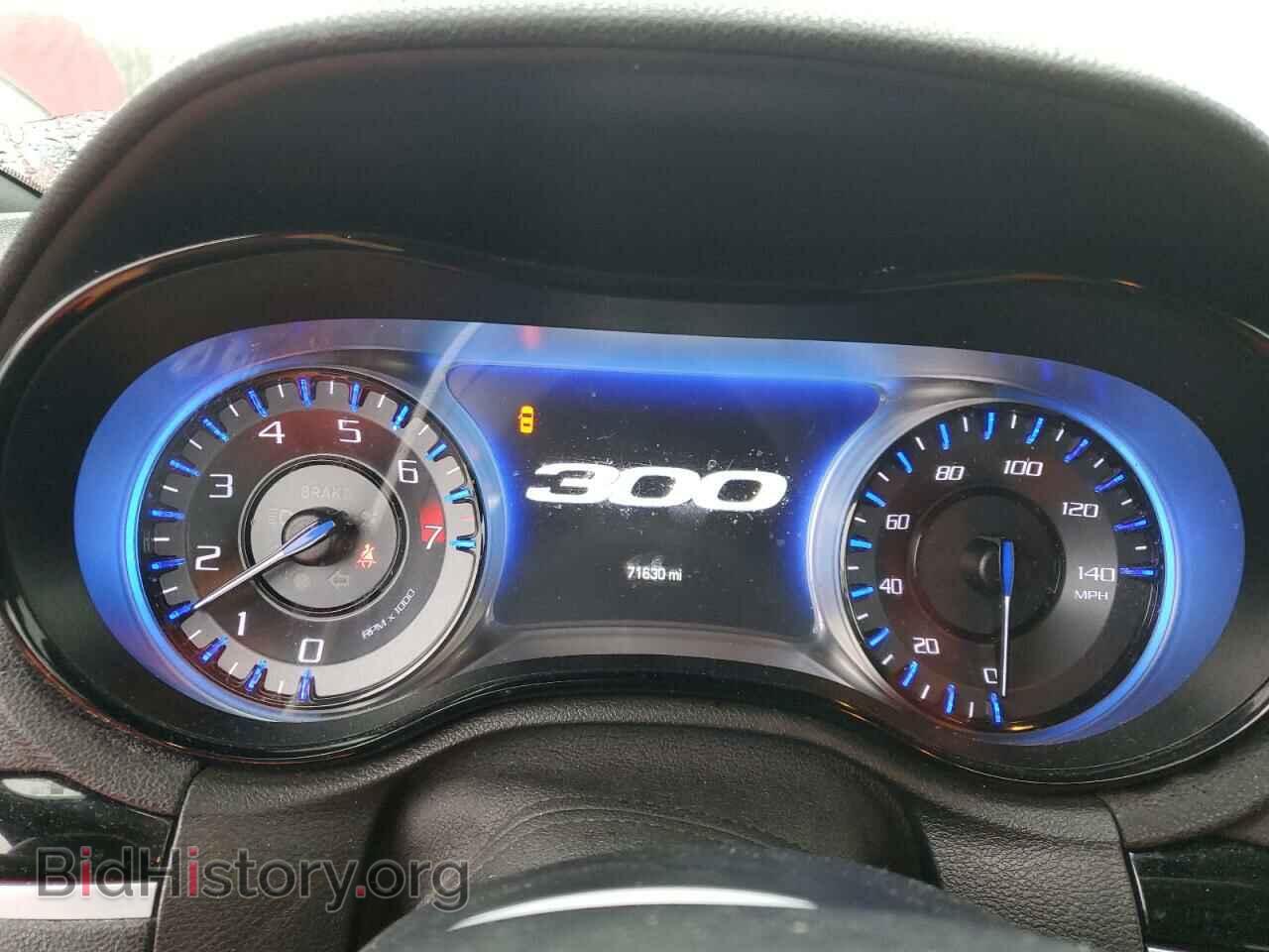 2019 CHRYSLER 300 - VIN: 2C3CCAGG5KH591118 - Фото 9