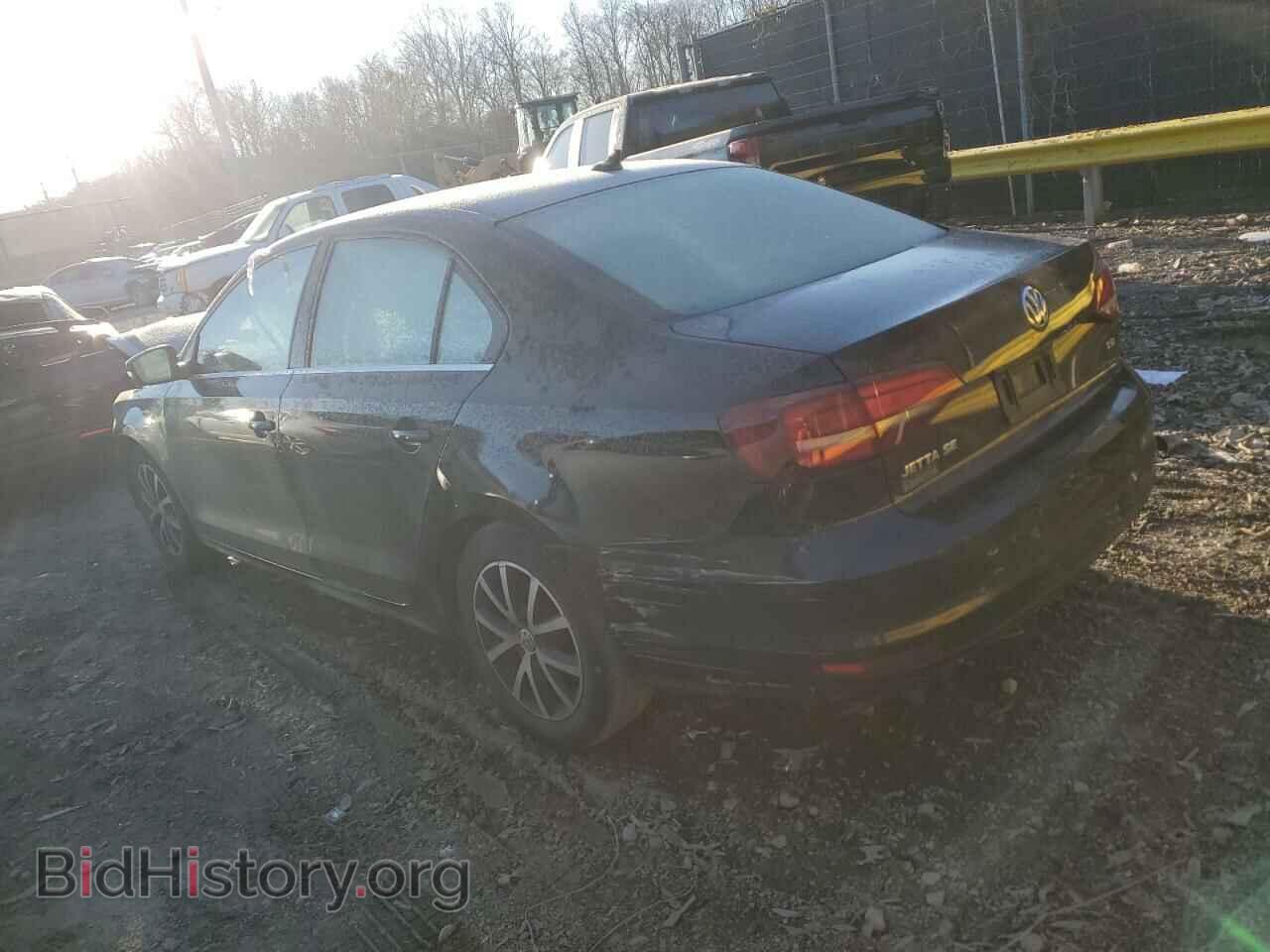 2017 VOLKSWAGEN JETTA - VIN: 3VWDB7AJ1HM269173 - Фото 2