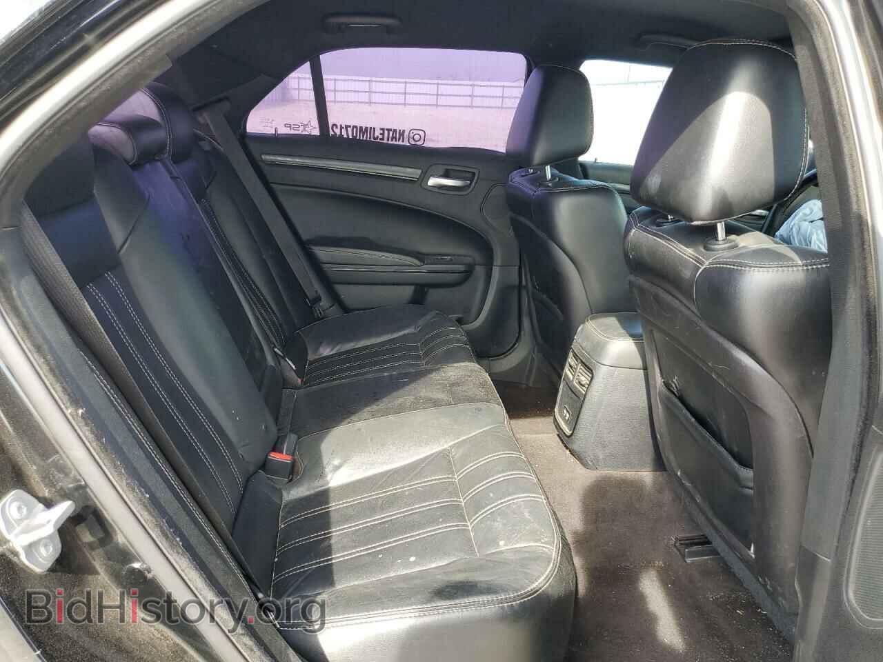 2016 CHRYSLER 300 - VIN: 2C3CCABG9GH313479 - Фото 10