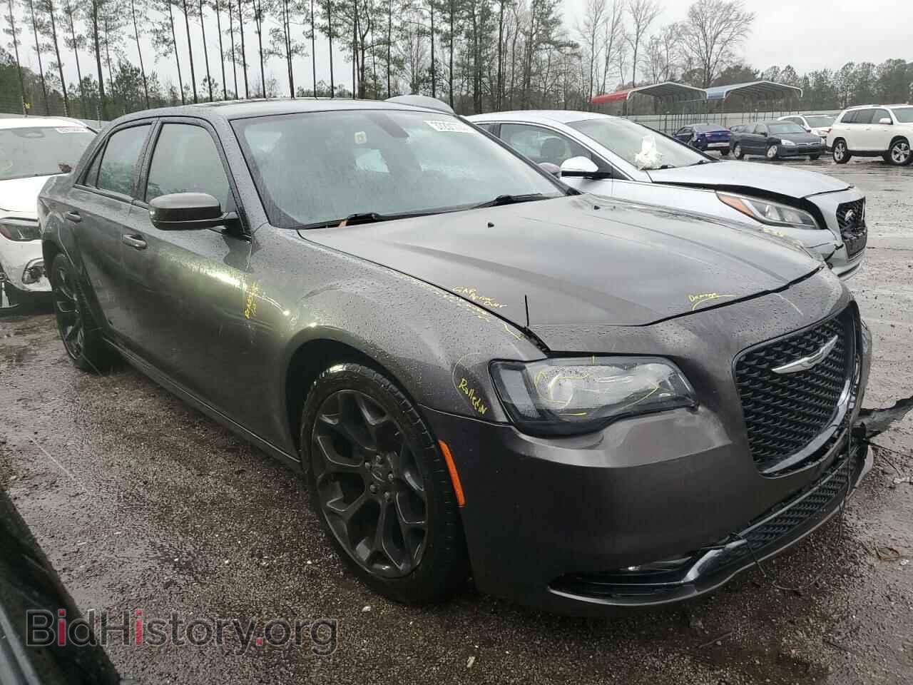 2019 CHRYSLER 300 - VIN: 2C3CCABG0KH538799 - Фото 4