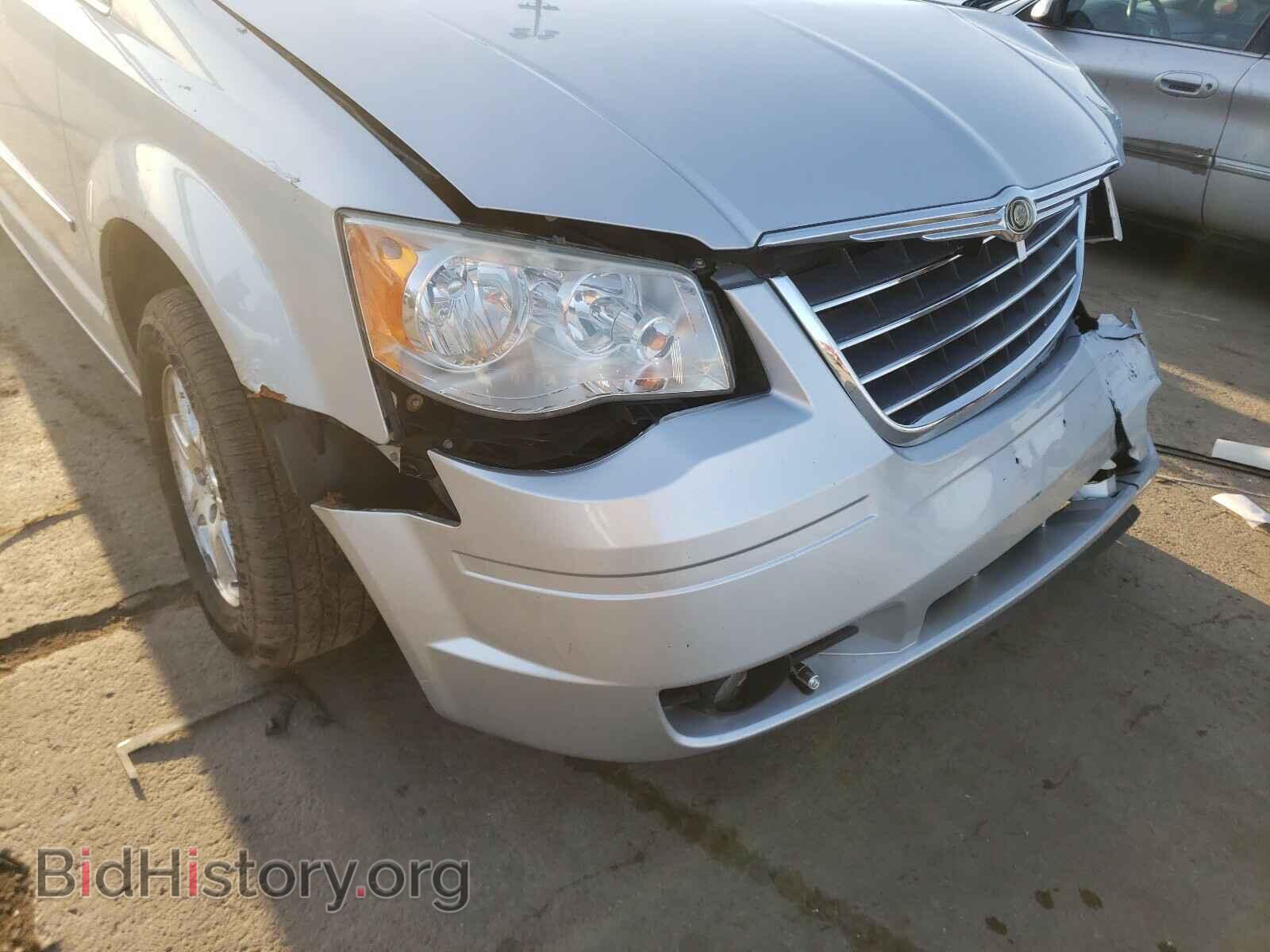 2009 CHRYSLER MINIVAN - VIN: 2A8HR54169R618654 - Фото 9