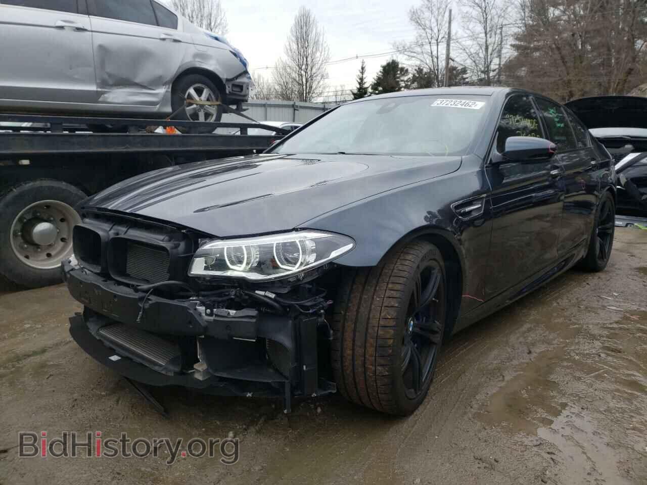 2015 BMW M5 - VIN: WBSFV9C56FD594479 - Фото 2
