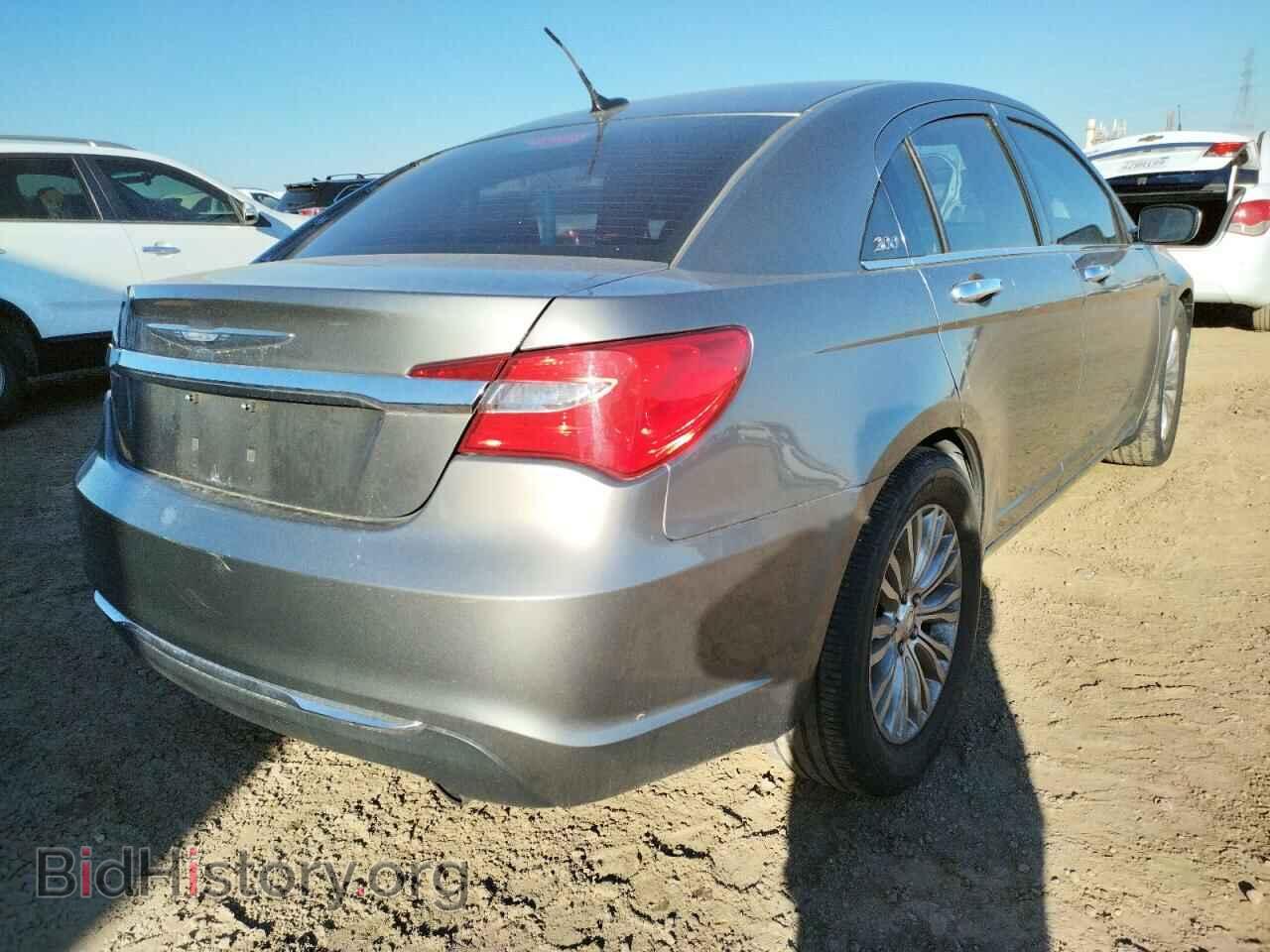 2013 CHRYSLER 200 - VIN: 1C3CCBCG0DN684778 - Фото 4
