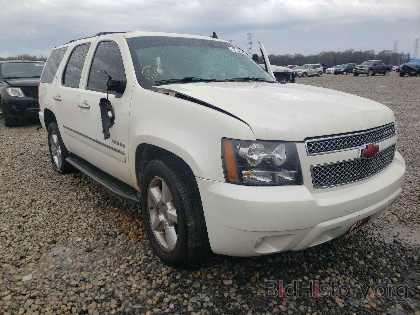 Photo 1GNSCCE02DR372698 - CHEVROLET TAHOE 2013