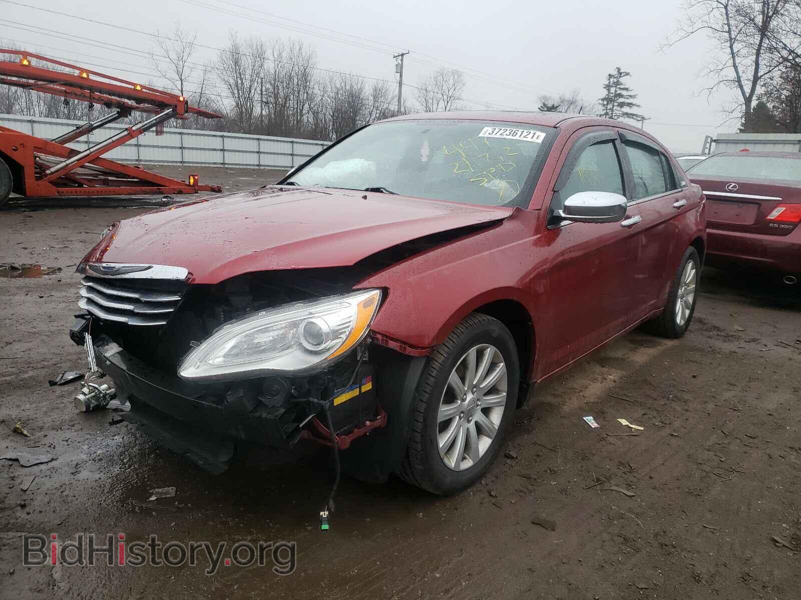 2013 CHRYSLER 200 - VIN: 1C3CCBCG4DN504427 - Фото 2