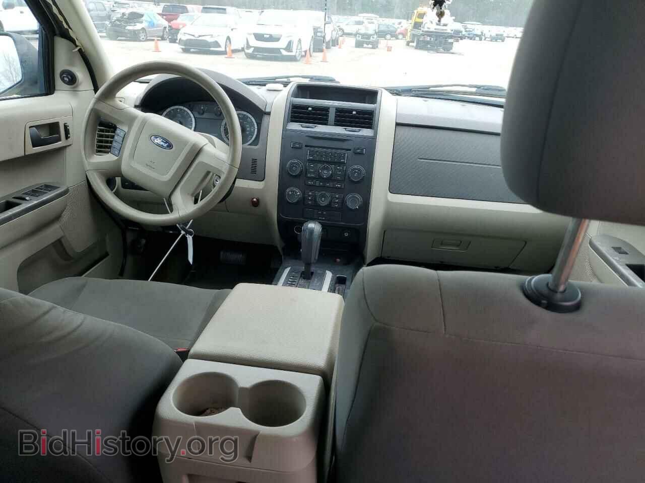 2011 FORD ESCAPE - VIN: 1FMCU9C73BKC30309 - Фото 8