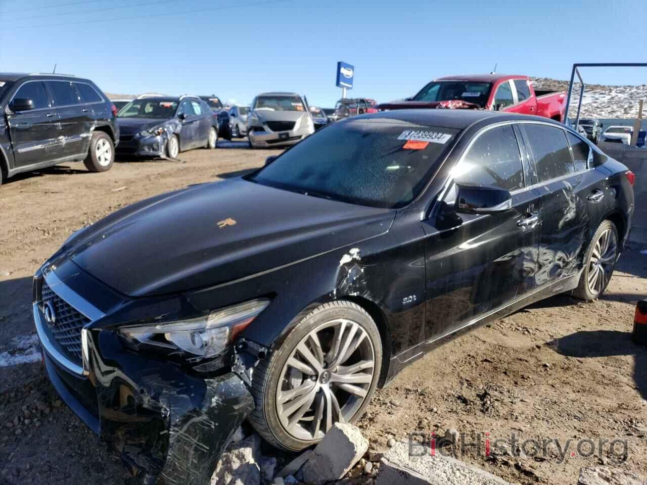 Photo JN1EV7AP8JM365843 - INFINITI Q50 2018