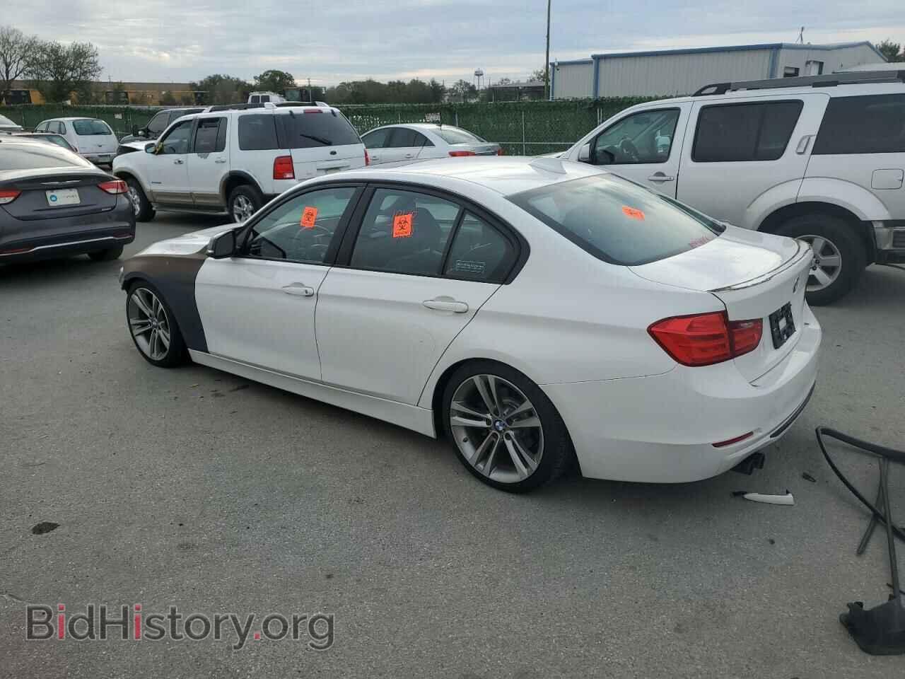 2013 BMW 3 SERIES - VIN: WBA3C1C57DF442940 - Фото 2