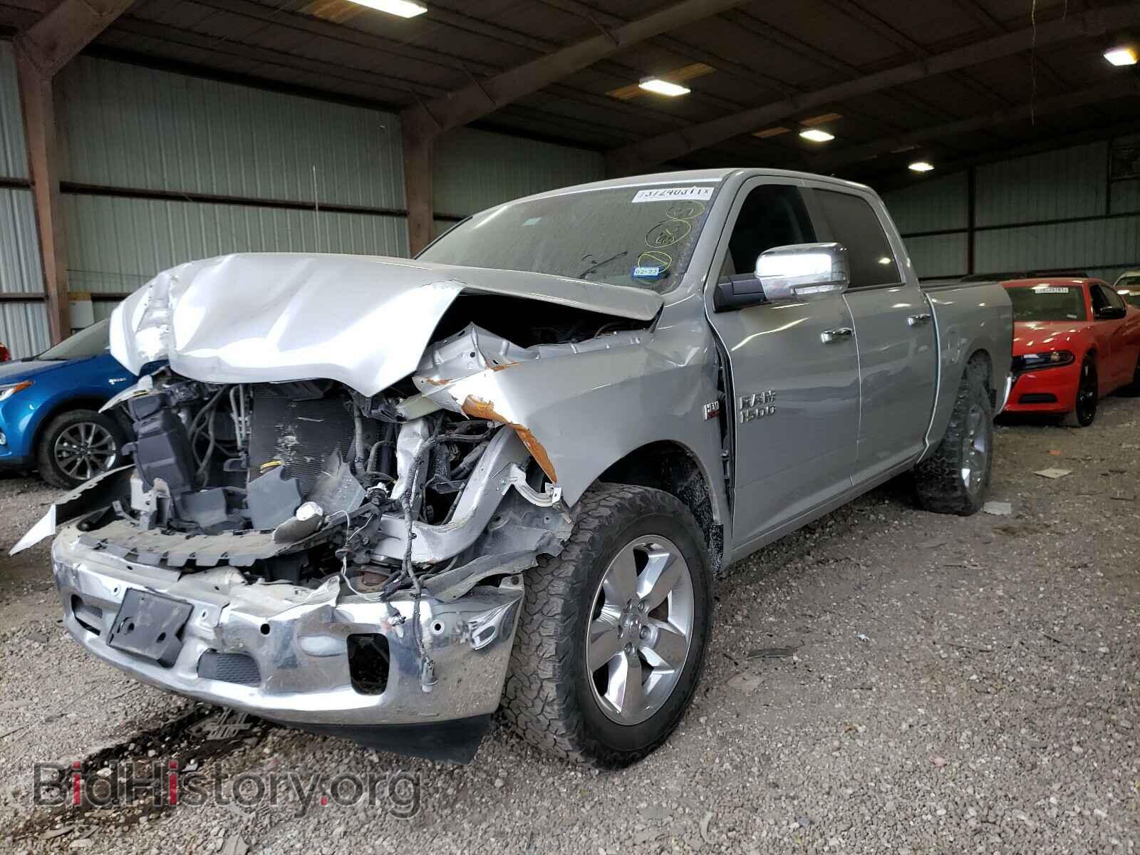 2017 RAM 1500 - VIN: 1C6RR7LT6HS518505 - Photo 2