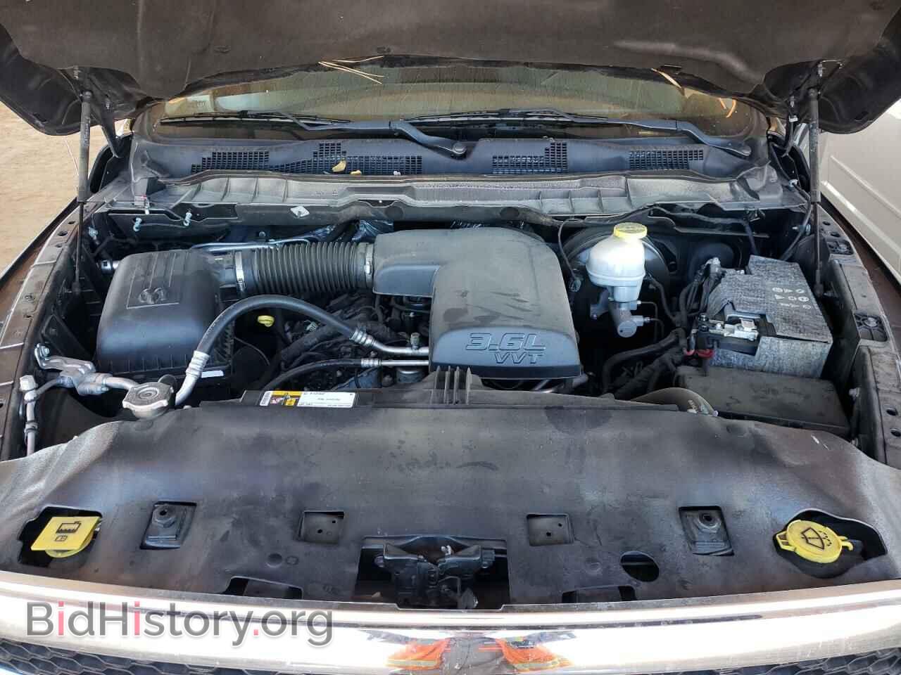 2018 RAM 1500 - VIN: 1C6RR6FG6JS202035 - Фото 7