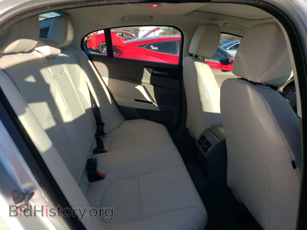 2018 JAGUAR XE - VIN: SAJAJ4EV7JCP21379 - Фото 10