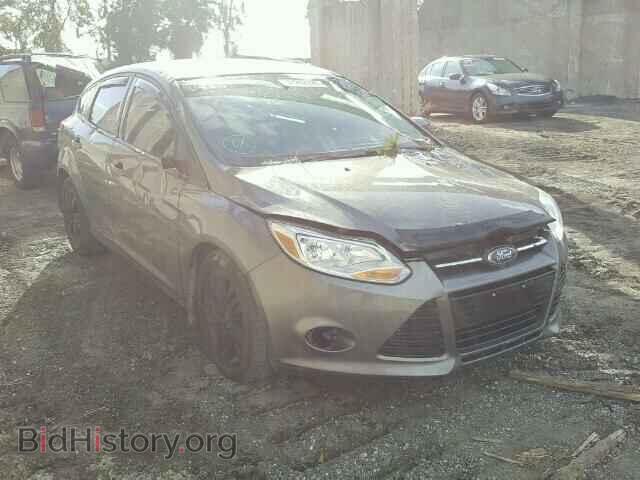 Фотография 1FAHP3M28CL357320 - FORD FOCUS 2012