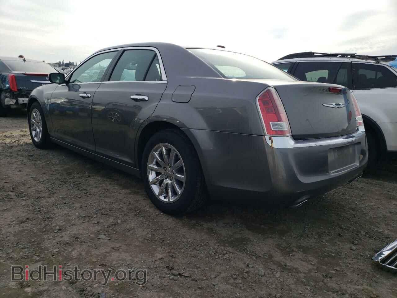 2012 CHRYSLER 300 - VIN: 2C3CCACG8CH224737 - Фото 2