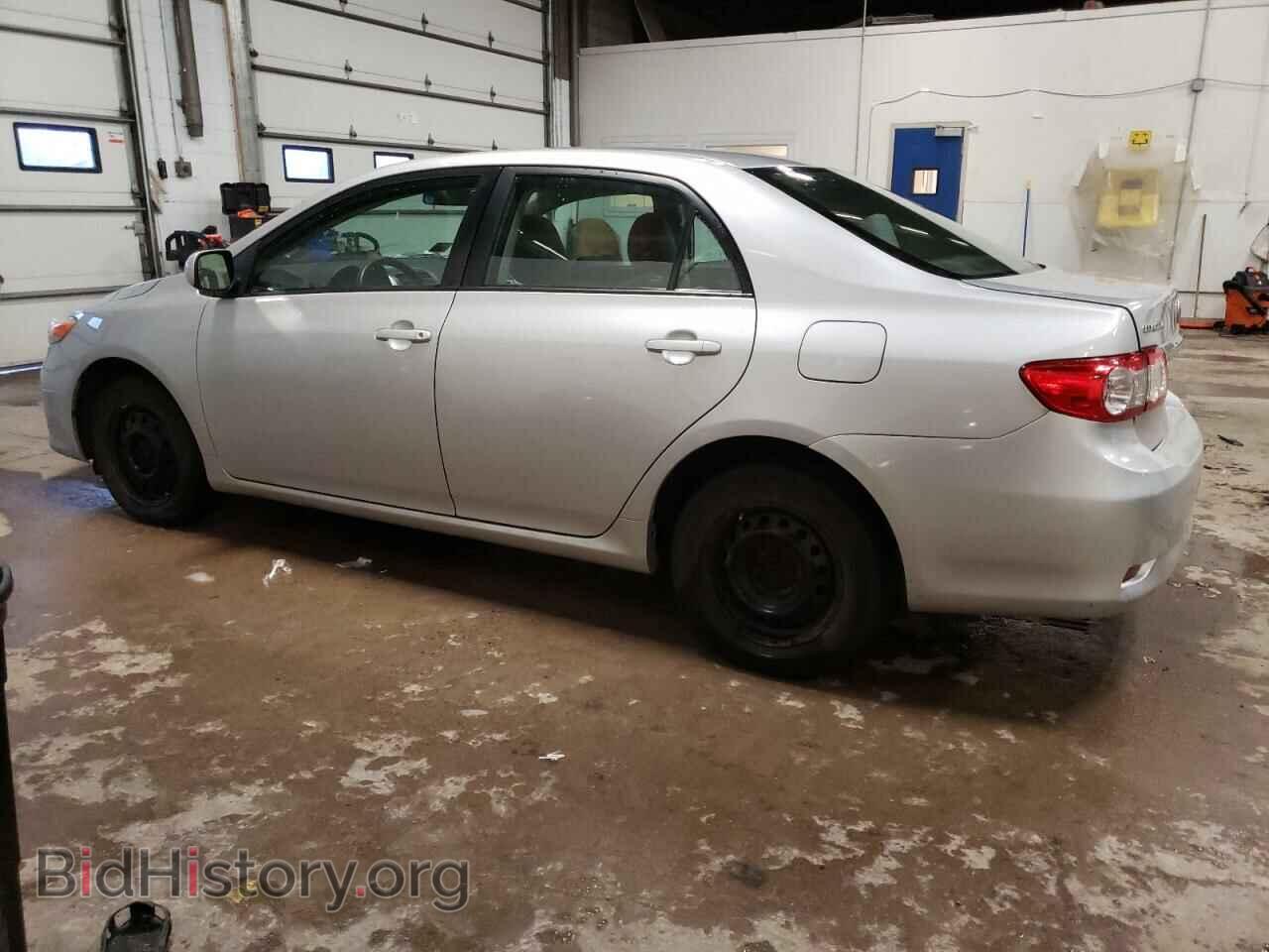 2011 TOYOTA COROLLA - VIN: 2T1BU4EE7BC678732 - Фото 2