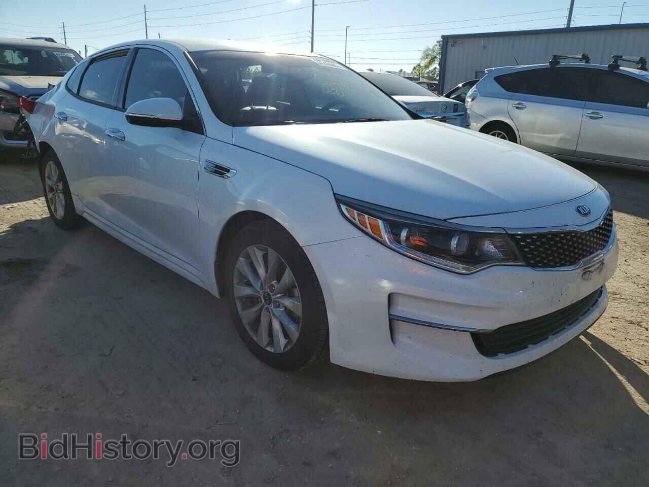 2016 KIA OPTIMA - VIN: 5XXGU4L38GG053022 - Фото 4