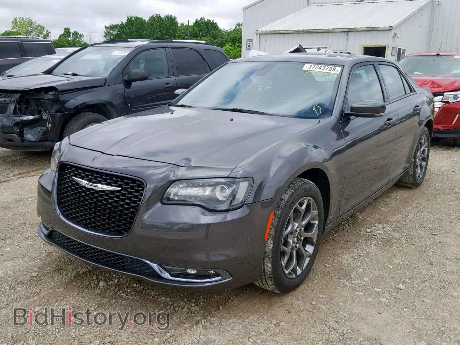 2016 CHRYSLER 300 - VIN: 2C3CCAGG0GH298671 - Фото 2