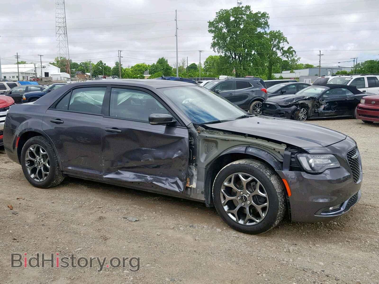 2016 CHRYSLER 300 - VIN: 2C3CCAGG0GH298671 - Фото 9