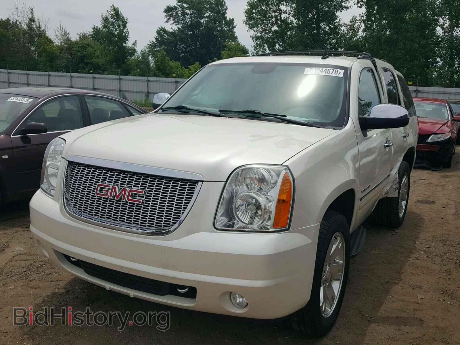 2013 GMC YUKON - VIN: 1GKS2CE00DR239101 - Фото 2