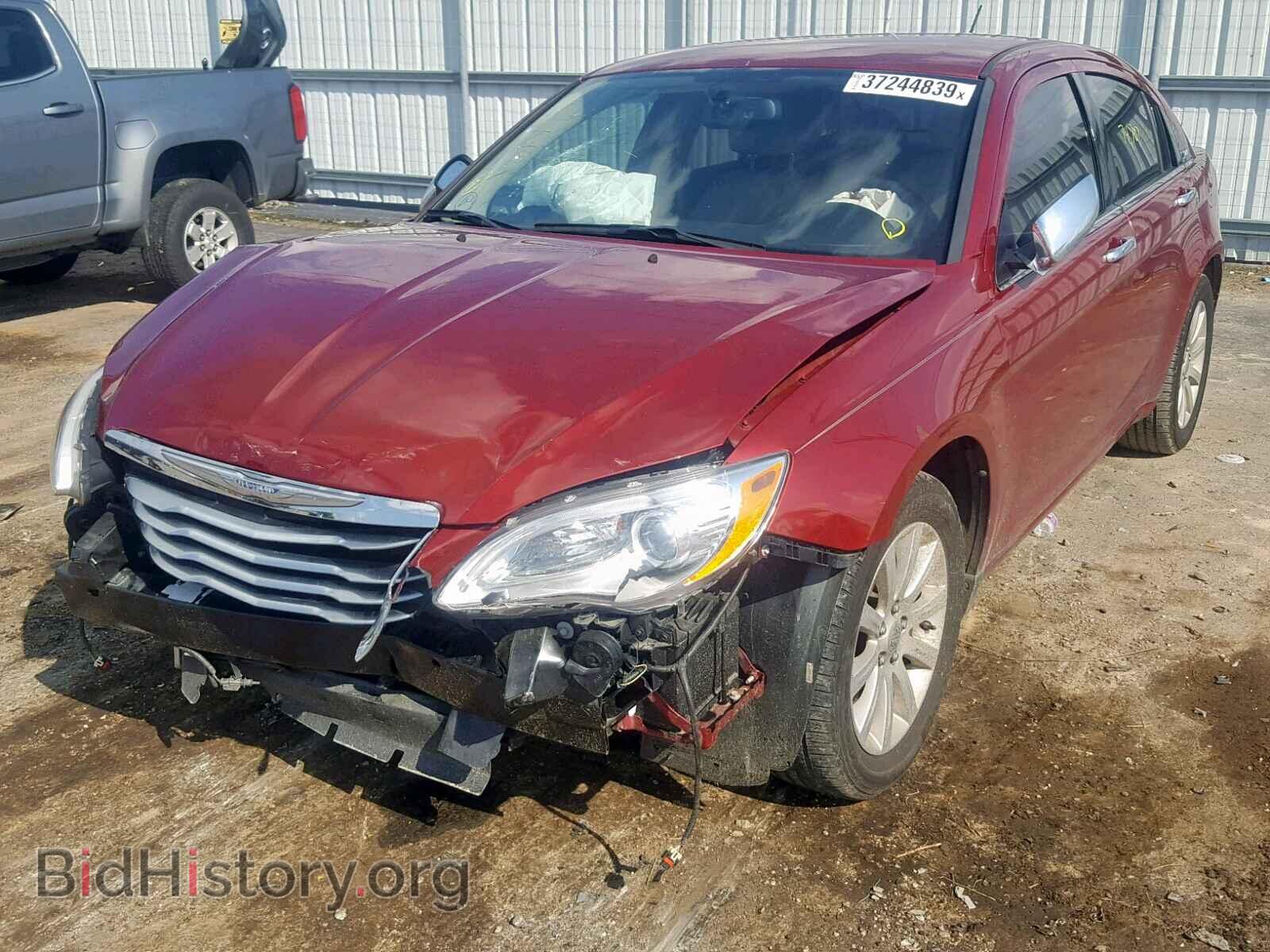2013 CHRYSLER 200 - VIN: 1C3CCBCG2DN514910 - Photo 2