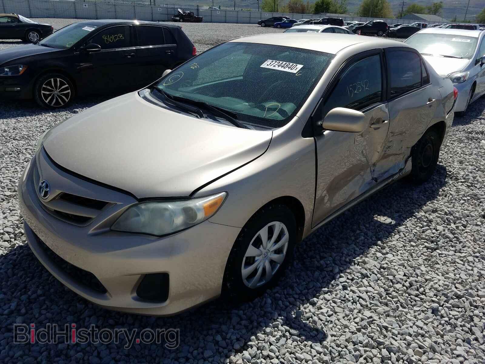 2011 TOYOTA COROLLA - VIN: 2T1BU4EE3BC585142 - Photo 2