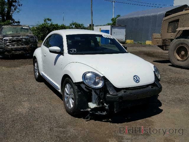 Photo 3VWHX7AT8EM607247 - VOLKSWAGEN BEETLE 2014