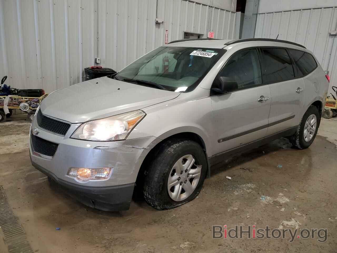 Photo 1GNLREED0AS130501 - CHEVROLET TRAVERSE 2010