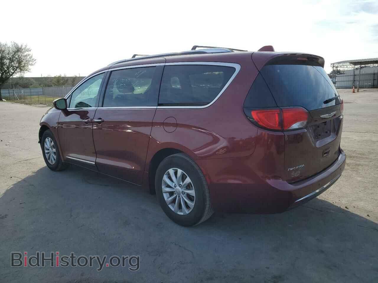 2019 CHRYSLER PACIFICA - VIN: 2C4RC1BG8KR583232 - Photo 2