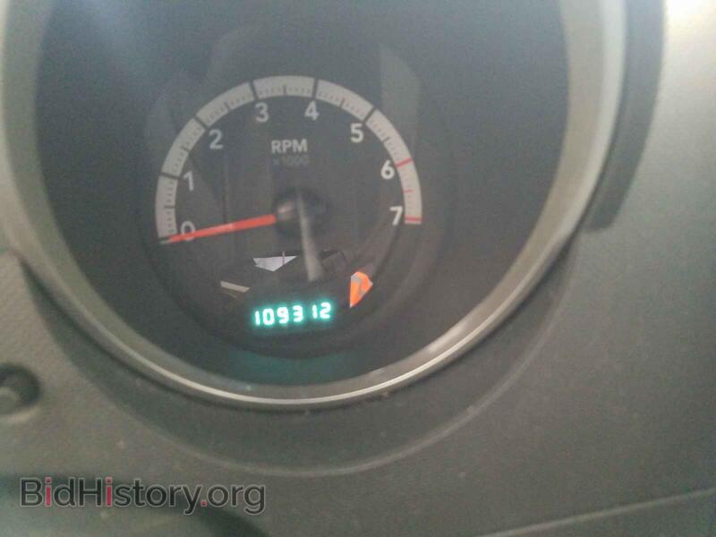 2010 Dodge NITRO (VIN 1D4PT5GK7AW134659) — photo 8 of 10