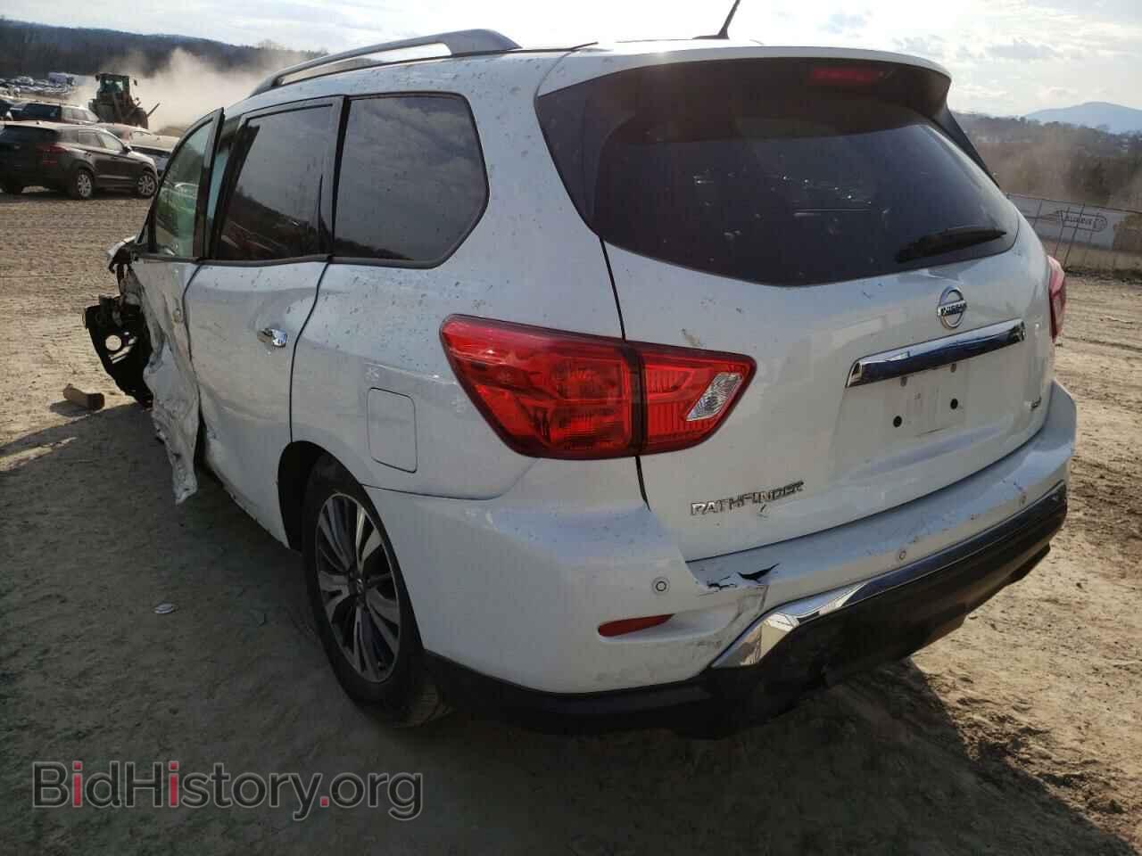2018 NISSAN PATHFINDER - VIN: 5N1DR2MN2JC608381 - Фото 3