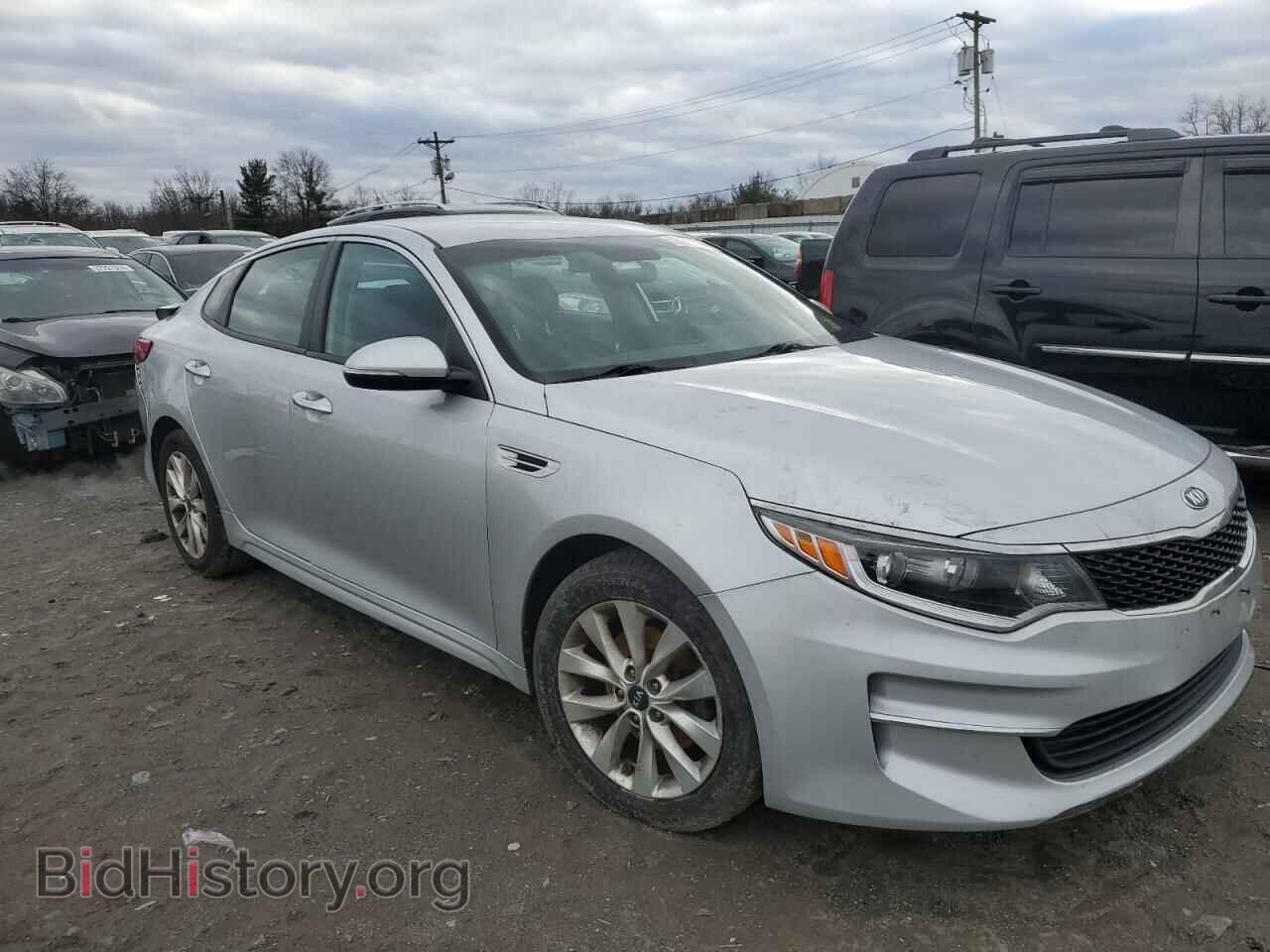 2017 KIA OPTIMA - VIN: 5XXGT4L31HG130656 - Фото 4