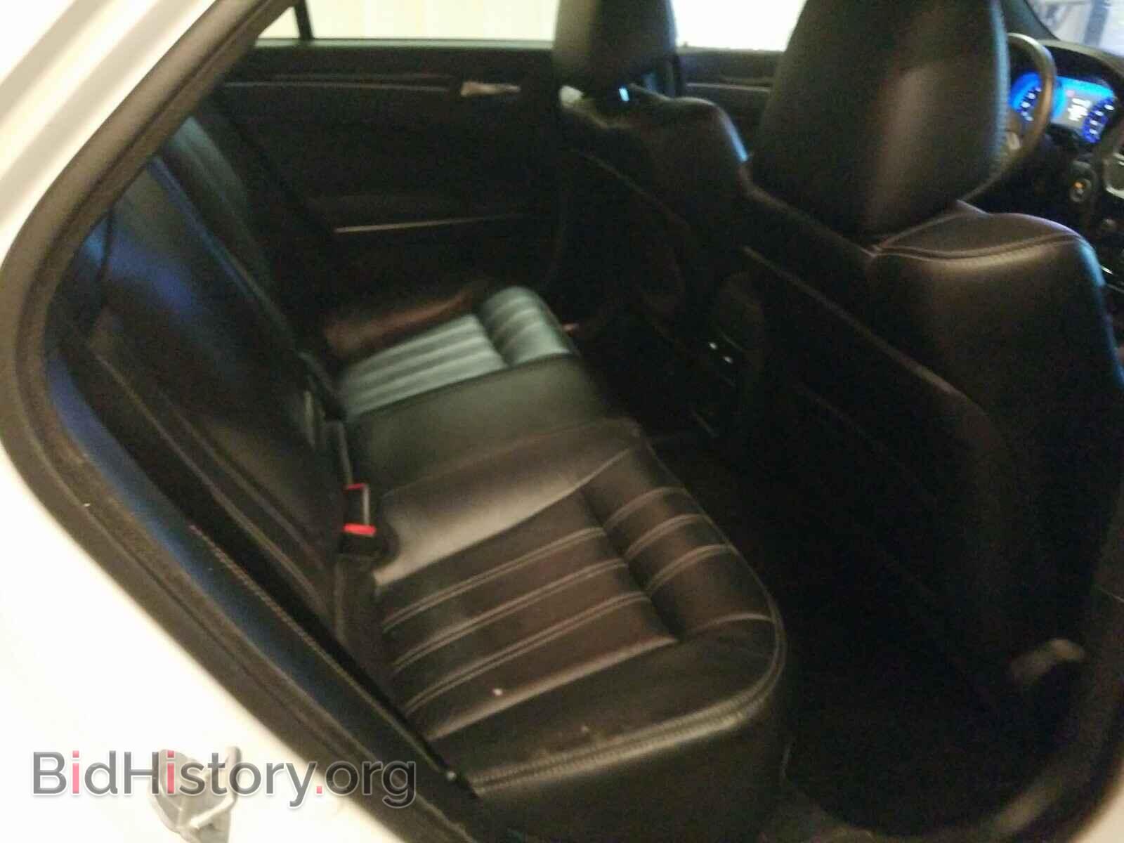 2017 CHRYSLER 300 - VIN: 2C3CCAGG2HH597337 - Фото 6