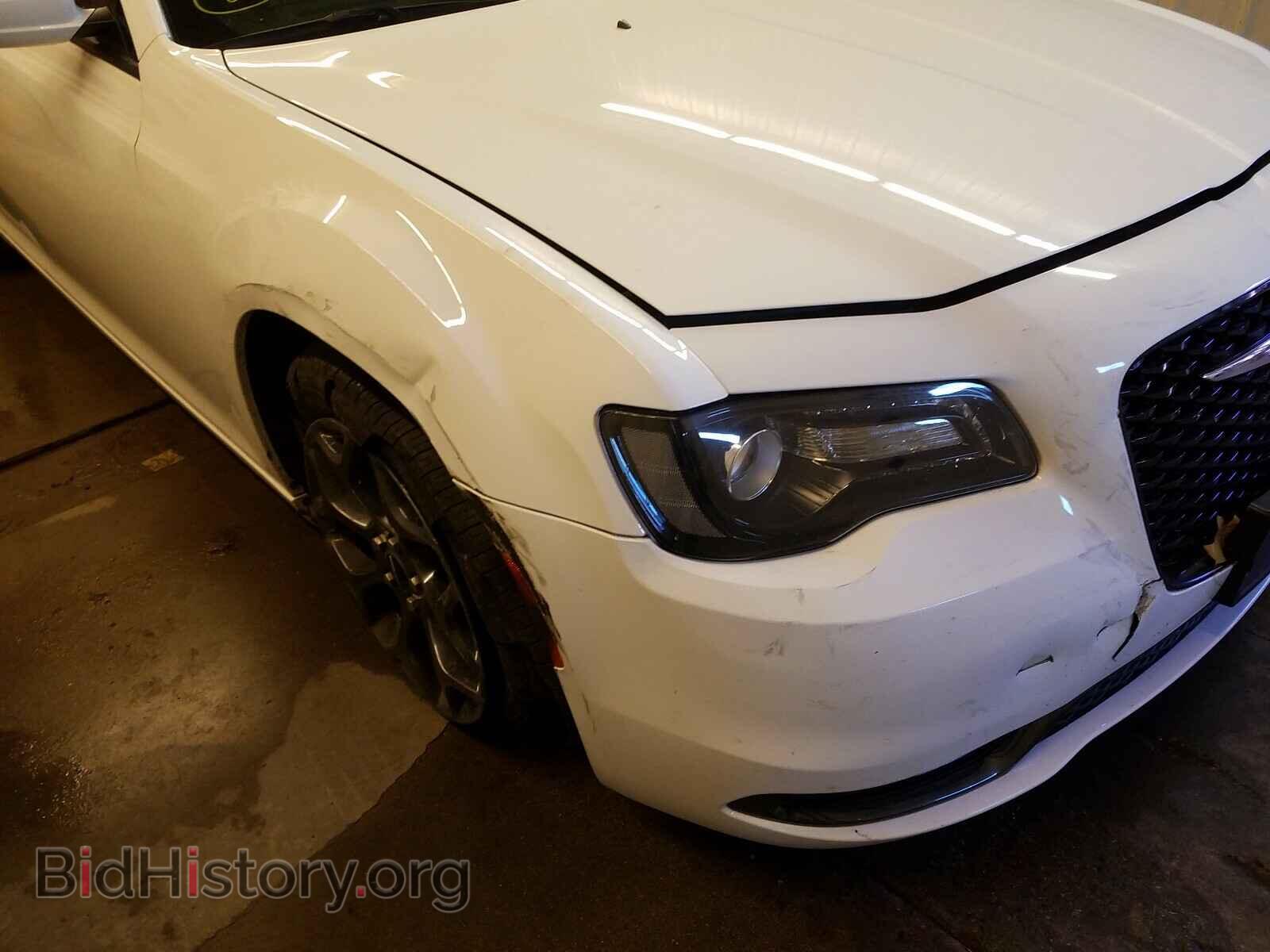 2017 CHRYSLER 300 - VIN: 2C3CCAGG2HH597337 - Фото 9