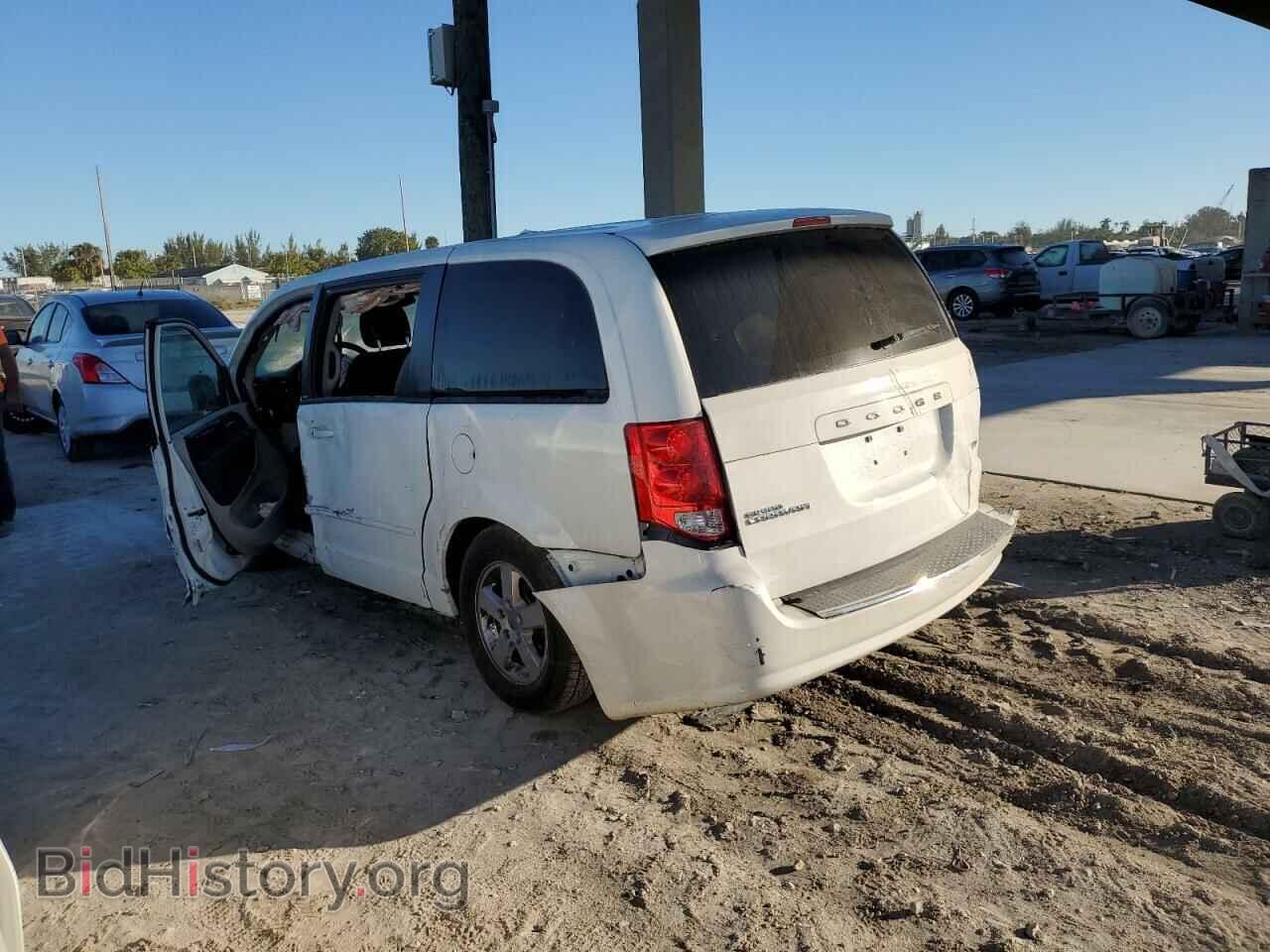 2013 DODGE CARAVAN - VIN: 2C4RDGCG0DR528775 - Фото 2