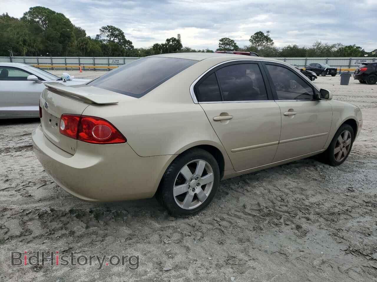 2008 KIA OPTIMA - VIN: KNAGE123485238345 - Фото 3