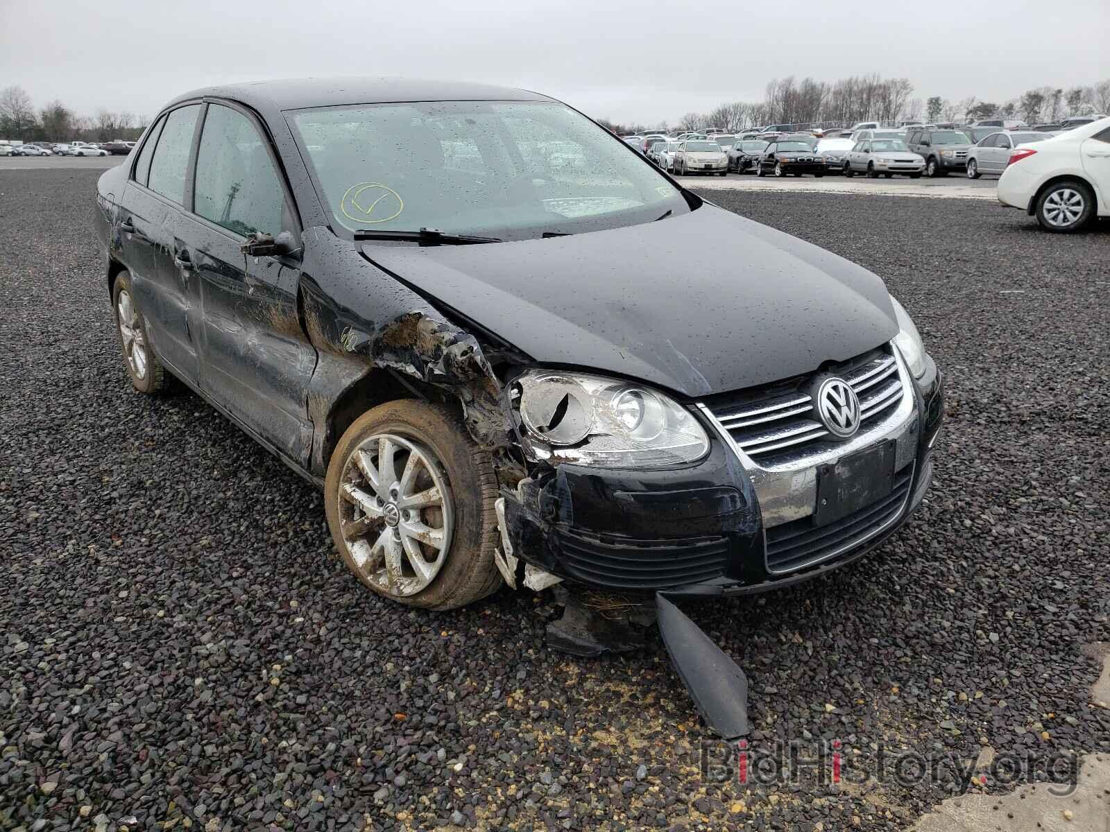 Photo 3VWAX7AJ3AM143939 - VOLKSWAGEN JETTA 2010