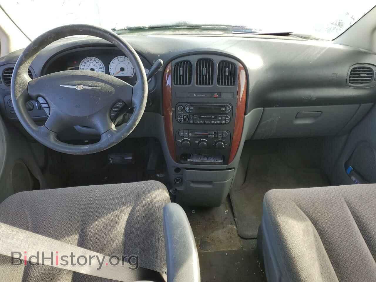 2006 CHRYSLER MINIVAN - VIN: 2A4GP44R56R831724 - Фото 8