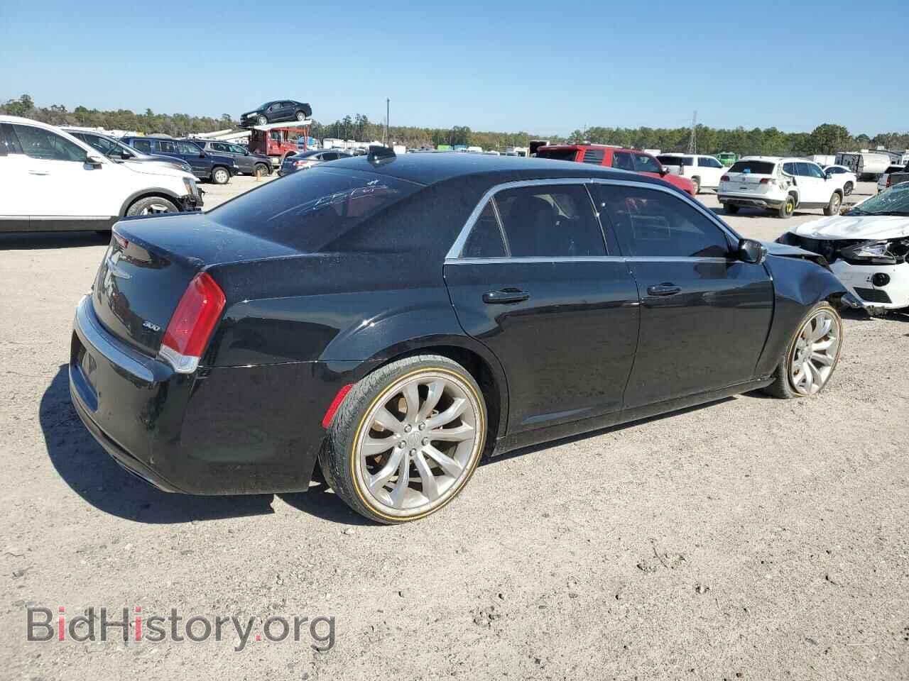 2021 CHRYSLER 300 - VIN: 2C3CCAAG0MH676069 - Фото 3