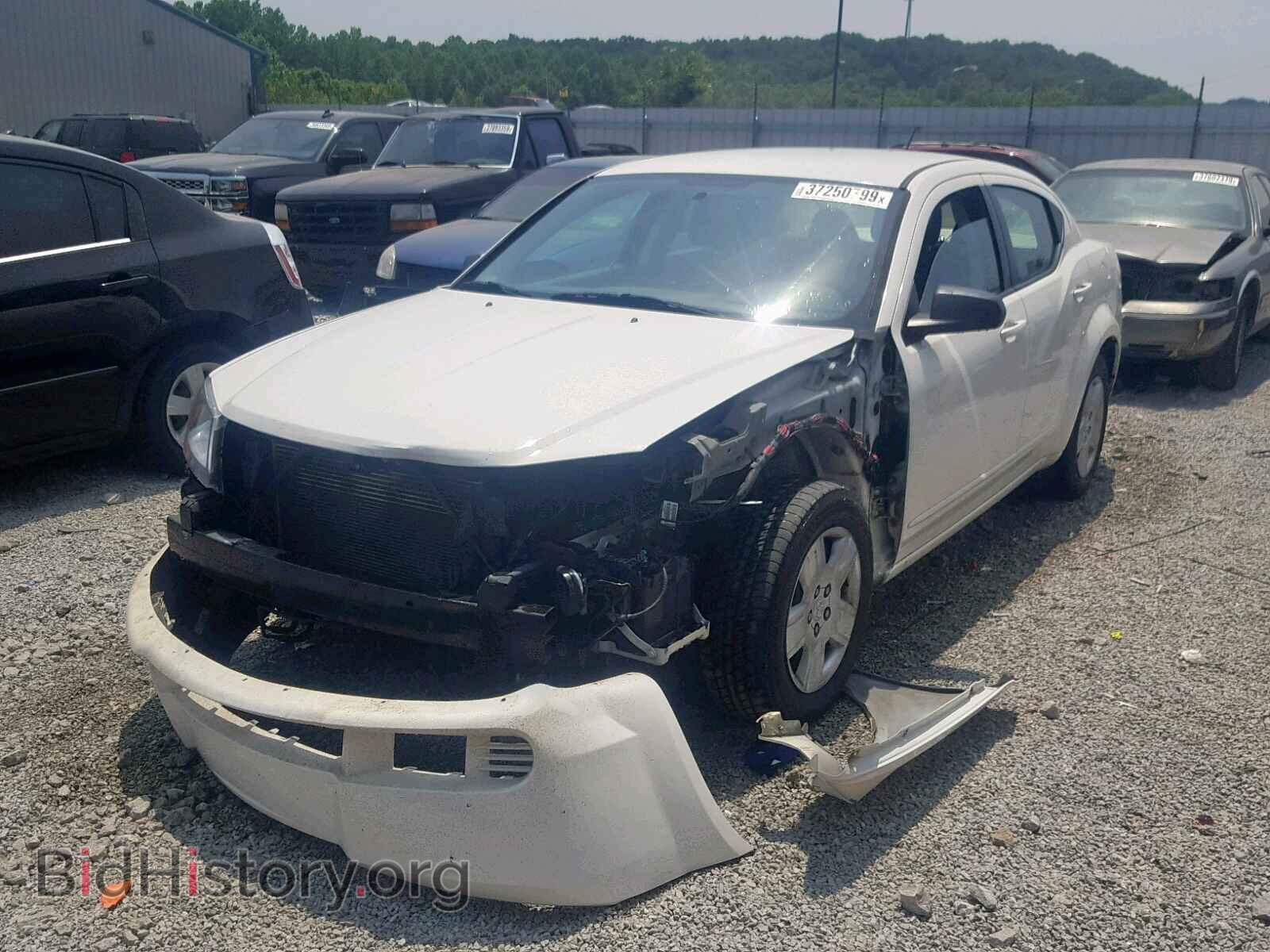 2010 DODGE AVENGER - VIN: 1B3CC4FB7AN232928 - Фото 2