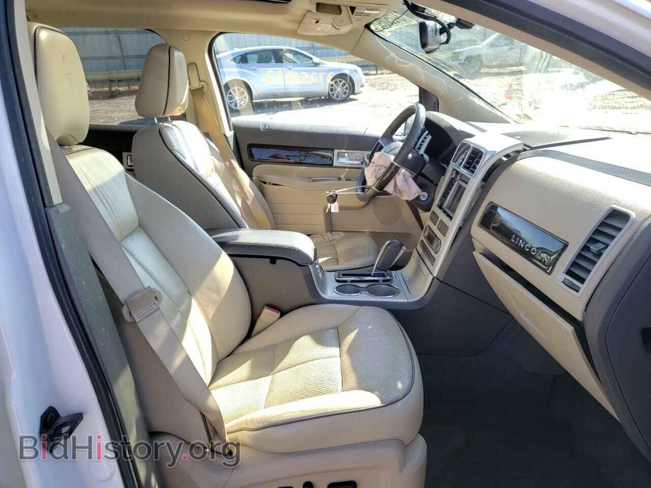 2009 LINCOLN MKX - VIN: 2LMDU88C19BJ04303 - Photo 5