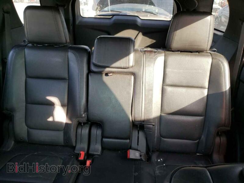 2011 Ford EXPLORER (VIN 1FMHK8F83BGA94406) — фото 10 из 13