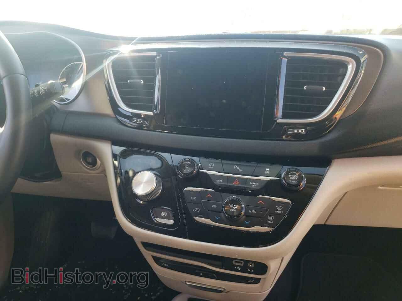 2018 CHRYSLER PACIFICA - VIN: 2C4RC1EG4JR154230 - Фото 9