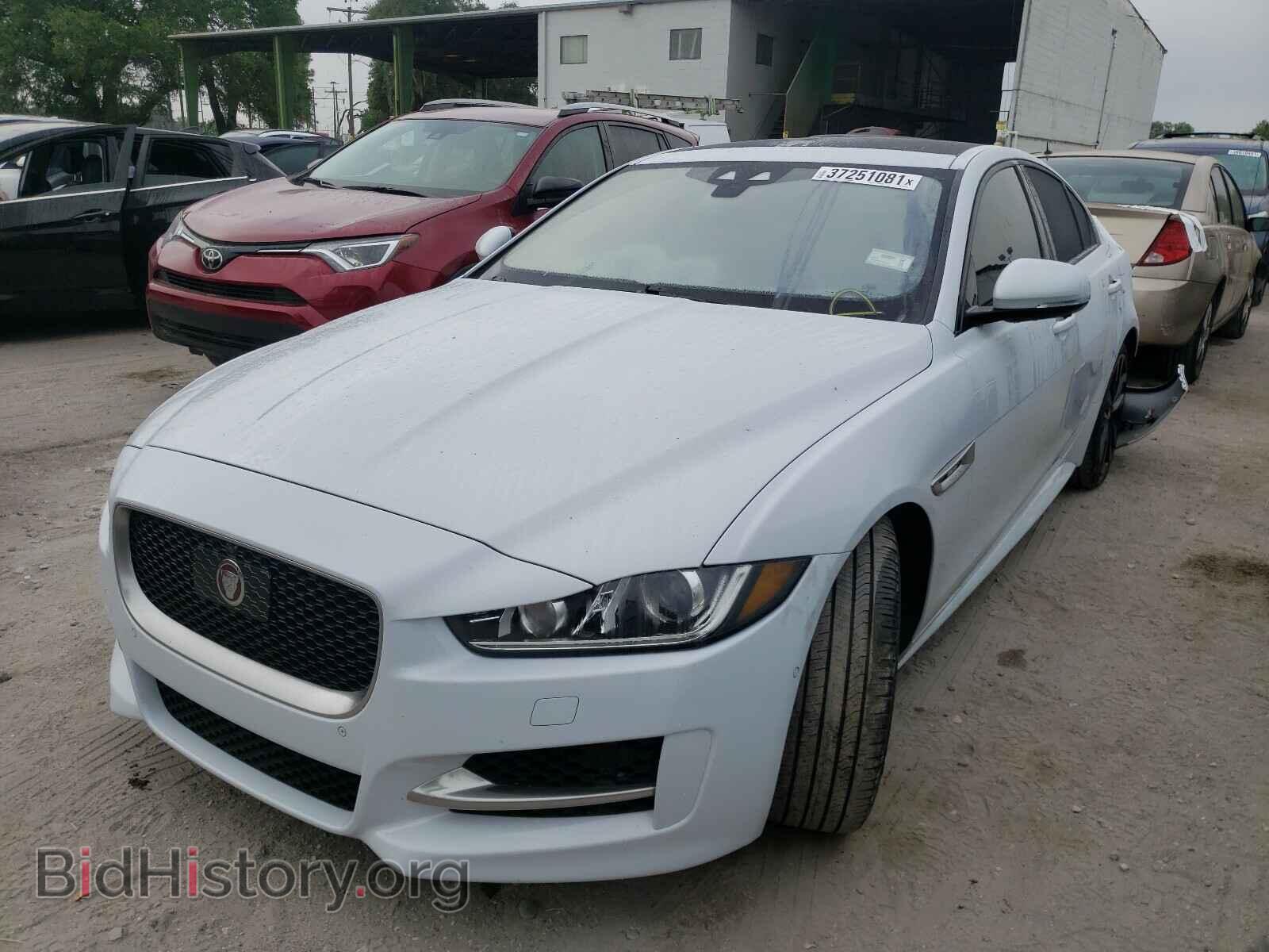 2017 JAGUAR XE - VIN: SAJAF4BVXHA962767 - Фото 2