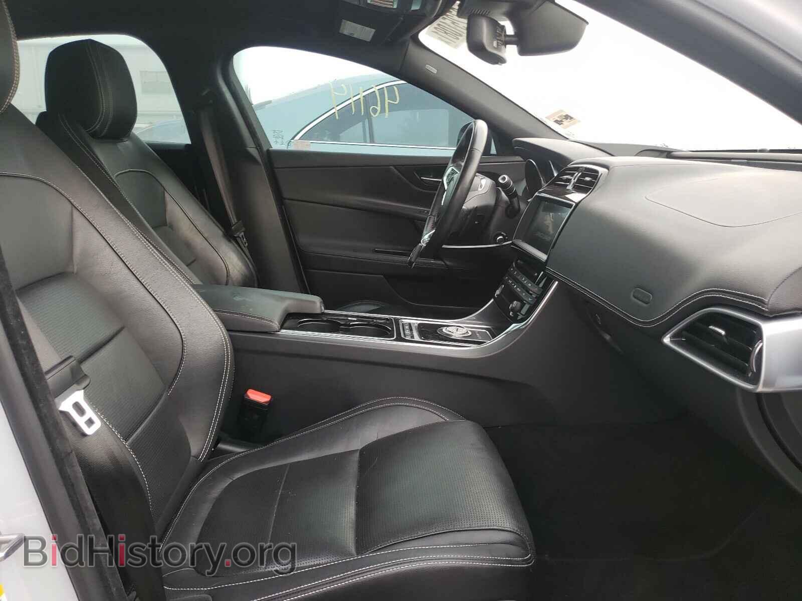 2017 JAGUAR XE - VIN: SAJAF4BVXHA962767 - Фото 5