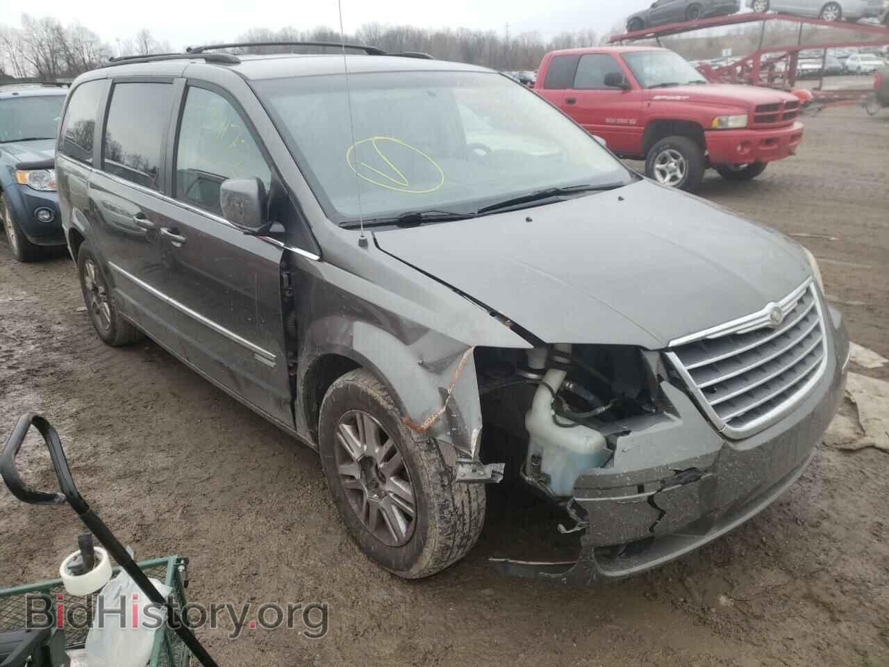 Photo 2A4RR5D14AR300056 - CHRYSLER MINIVAN 2010