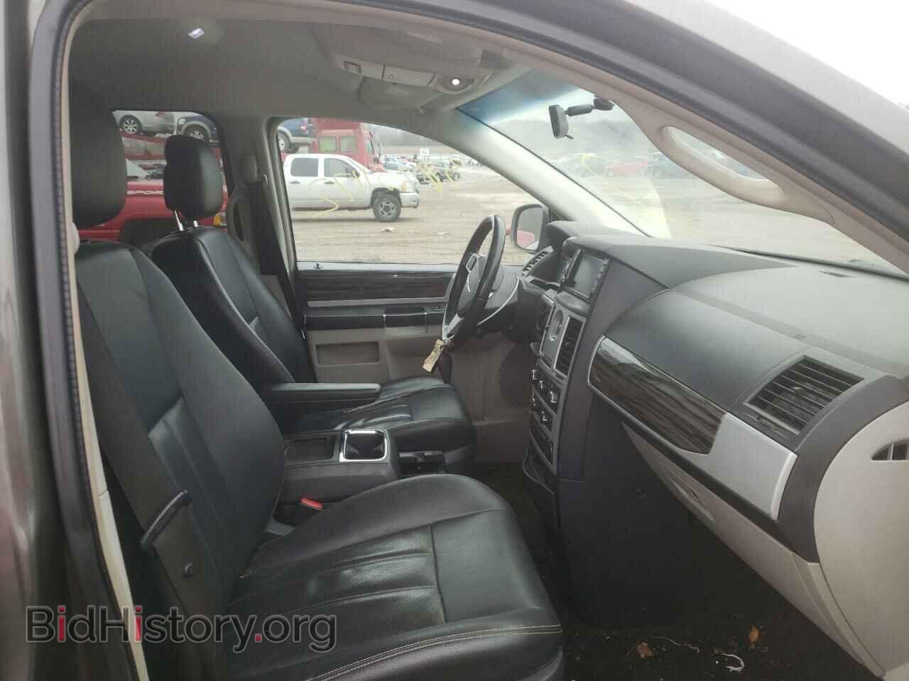 2010 CHRYSLER MINIVAN - VIN: 2A4RR5D14AR300056 - Фото 5