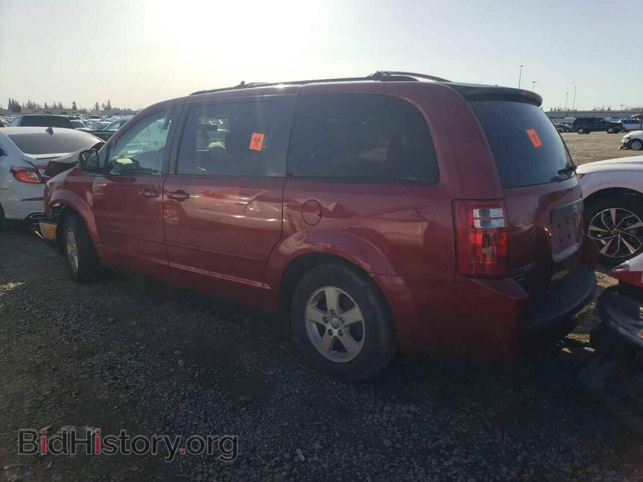 2010 DODGE CARAVAN - VIN: 2D4RN4DE0AR232968 - Фото 2